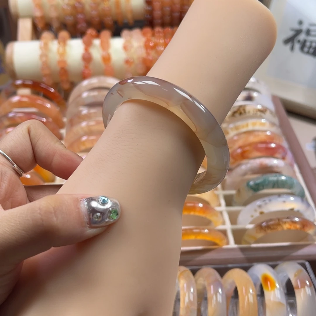 手镯玛瑙/玉髓合金54