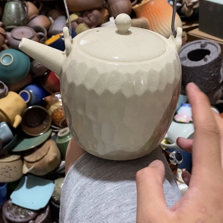 瓷片然后又要在这里去看看