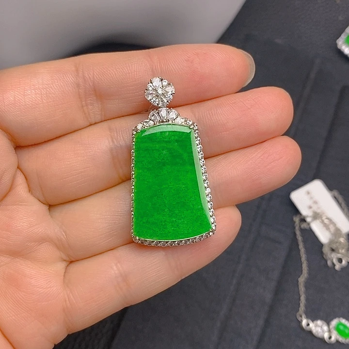 酸***咸翡翠银S925镶嵌颈饰