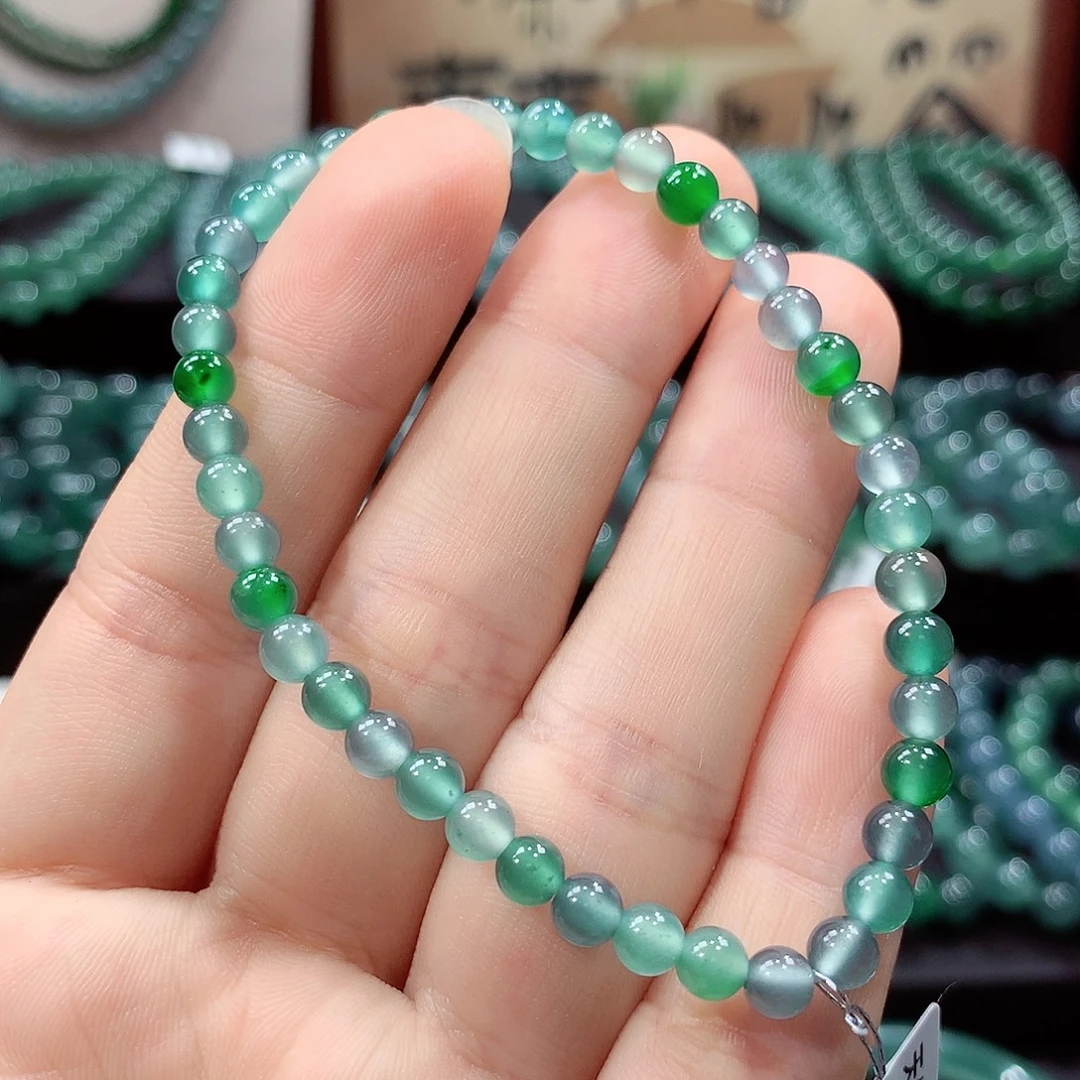 翡翠未镶嵌手链卡4.8