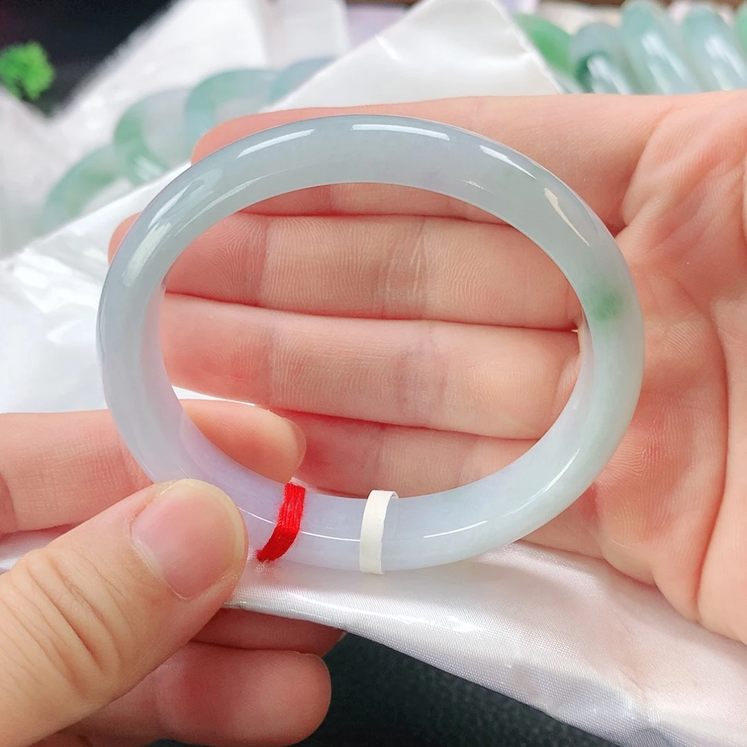 翡翠未镶嵌手镯缅甸A货翡翠手镯贵妃