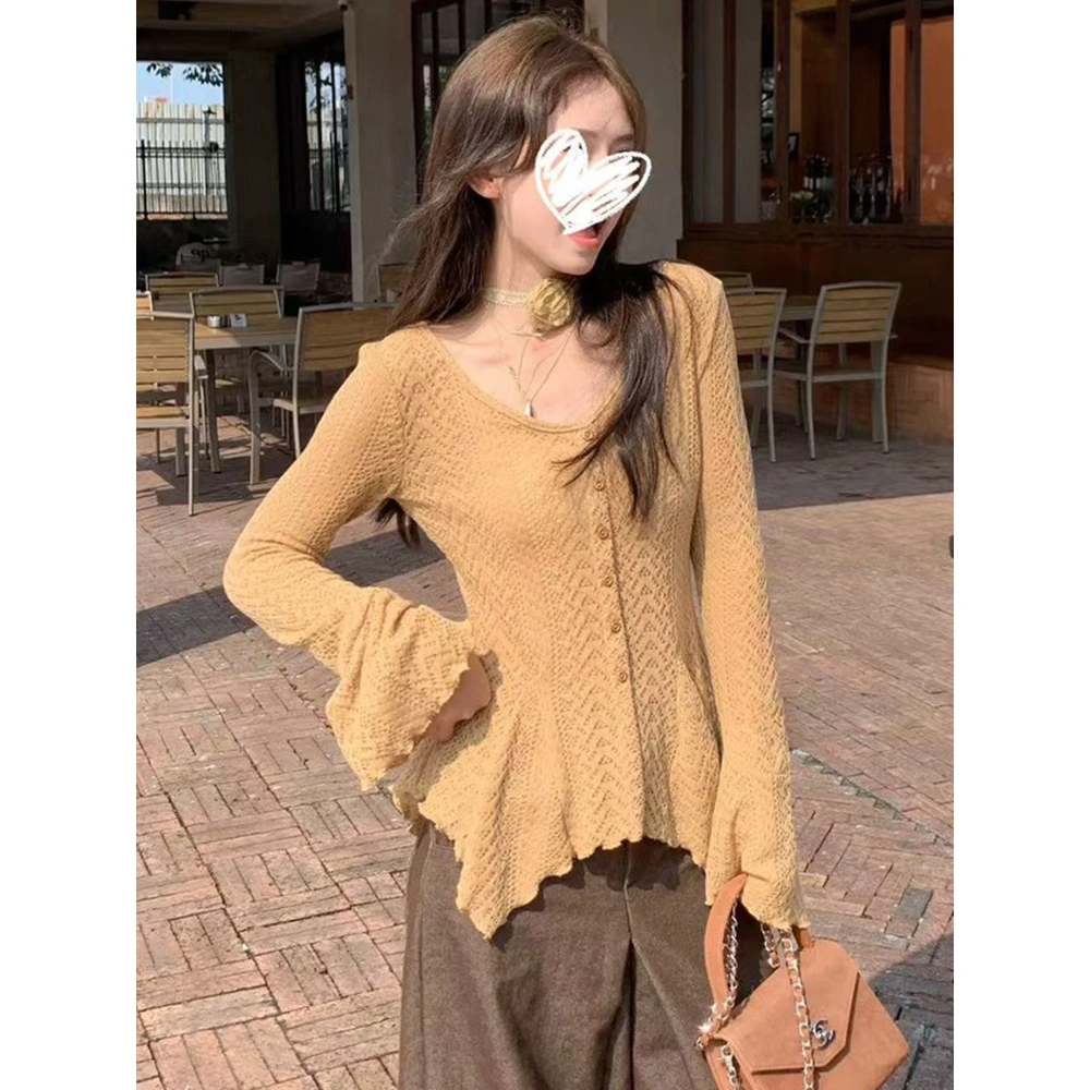 卡其色不规则长袖T恤女2025秋巨好看设计感独特漂亮显瘦气质上衣