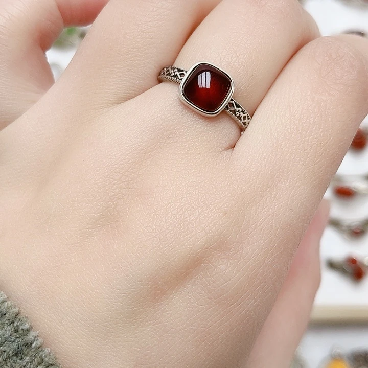 血珀戒指银S925镶嵌天然