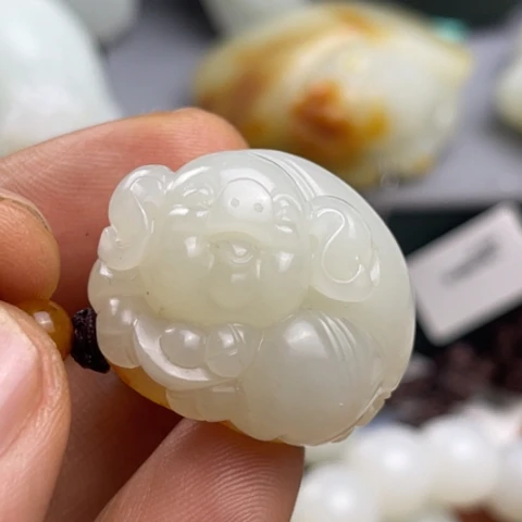 和田玉未镶嵌吊坠(不含链)