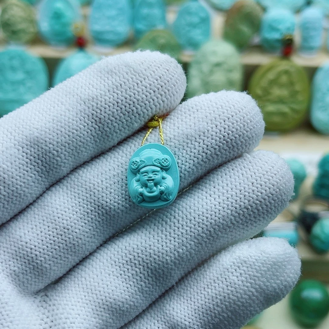 绿松石未镶嵌珠宝奇石