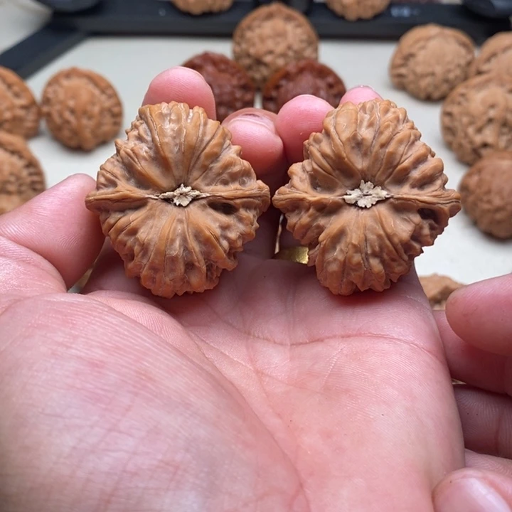 文玩核桃吊坠一代凹底40