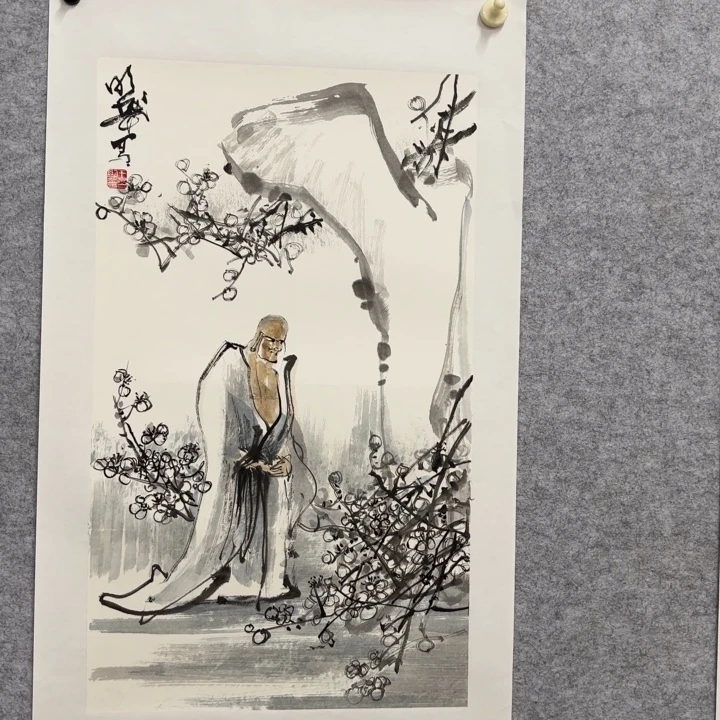 国画花鸟等图案为一体而