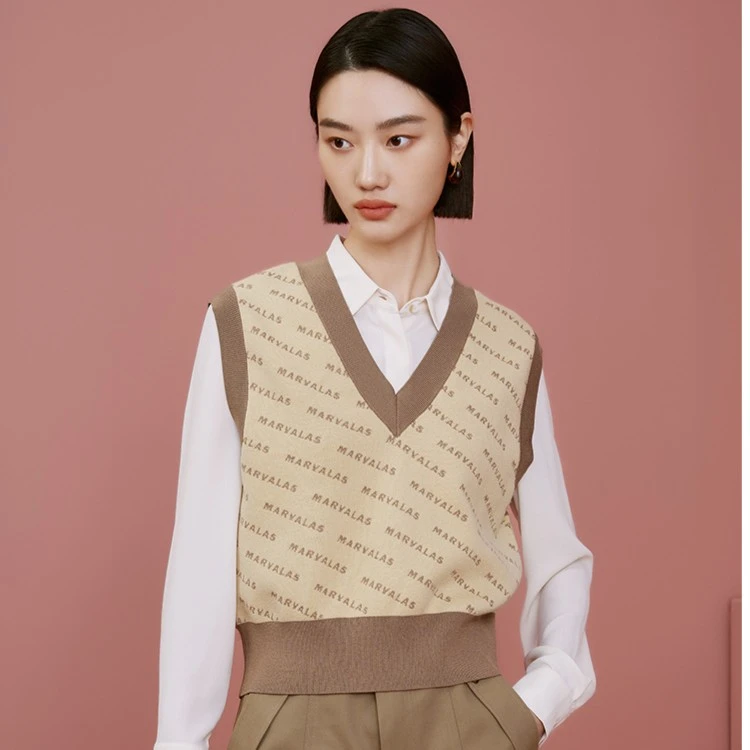 曼德诗撞色V领马甲春秋冬季新款针织衫logo早春字母时尚百搭上衣