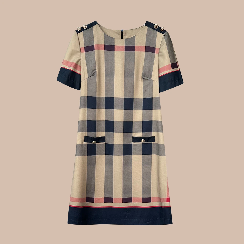 2025新款赫本风设计师款连衣裙经典格子撞色气质小香裙（081）