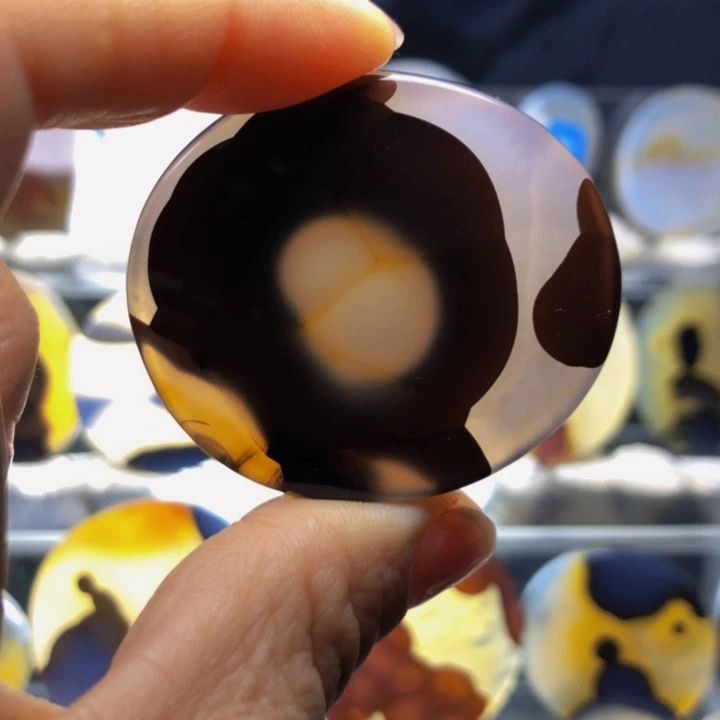 合金玛瑙/玉髓珠宝奇石152