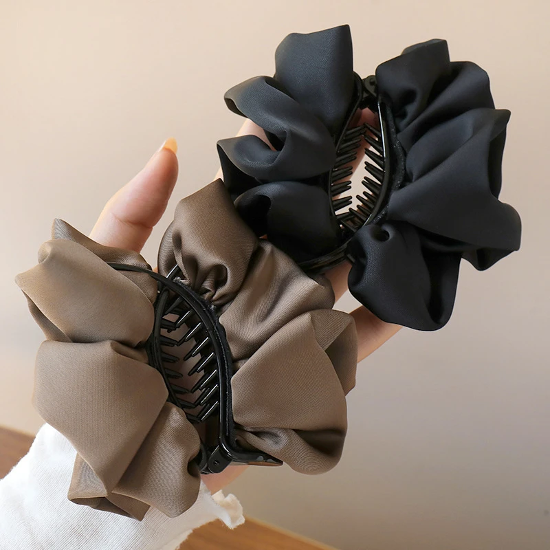 简约云朵褶皱丸子头抓夹高级感百搭低马尾温柔气质后脑勺发夹头饰