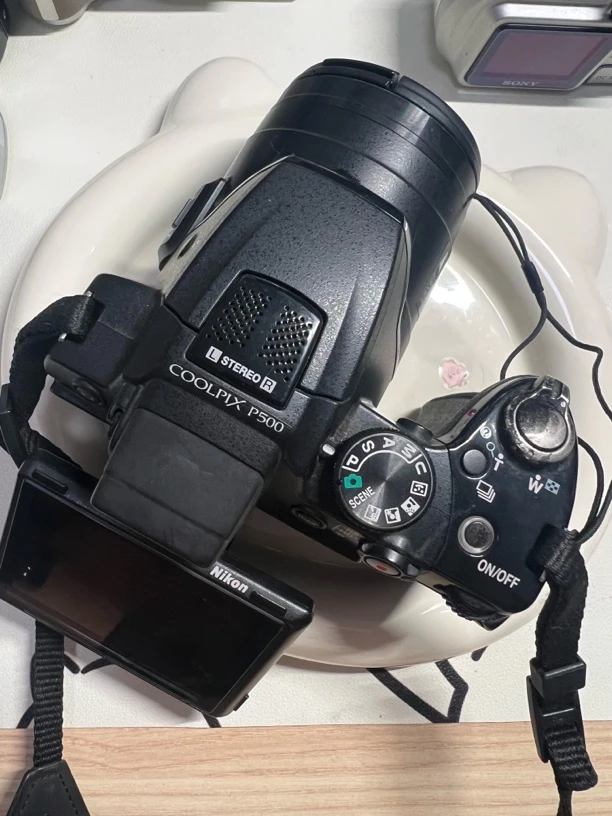 9新 Nikon/尼康 p500 36x演唱会月亮皆可拍大长焦旅游必备 no退换