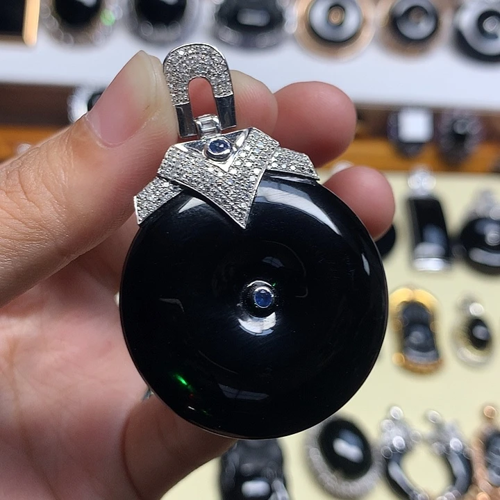 翡翠18K金镶嵌吊坠(不含链)平安扣