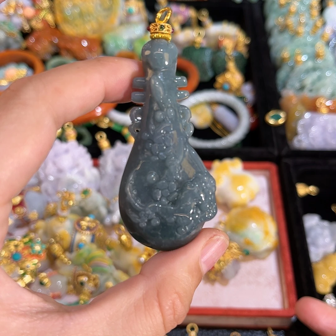 翡翠合金吊坠(赠链)
