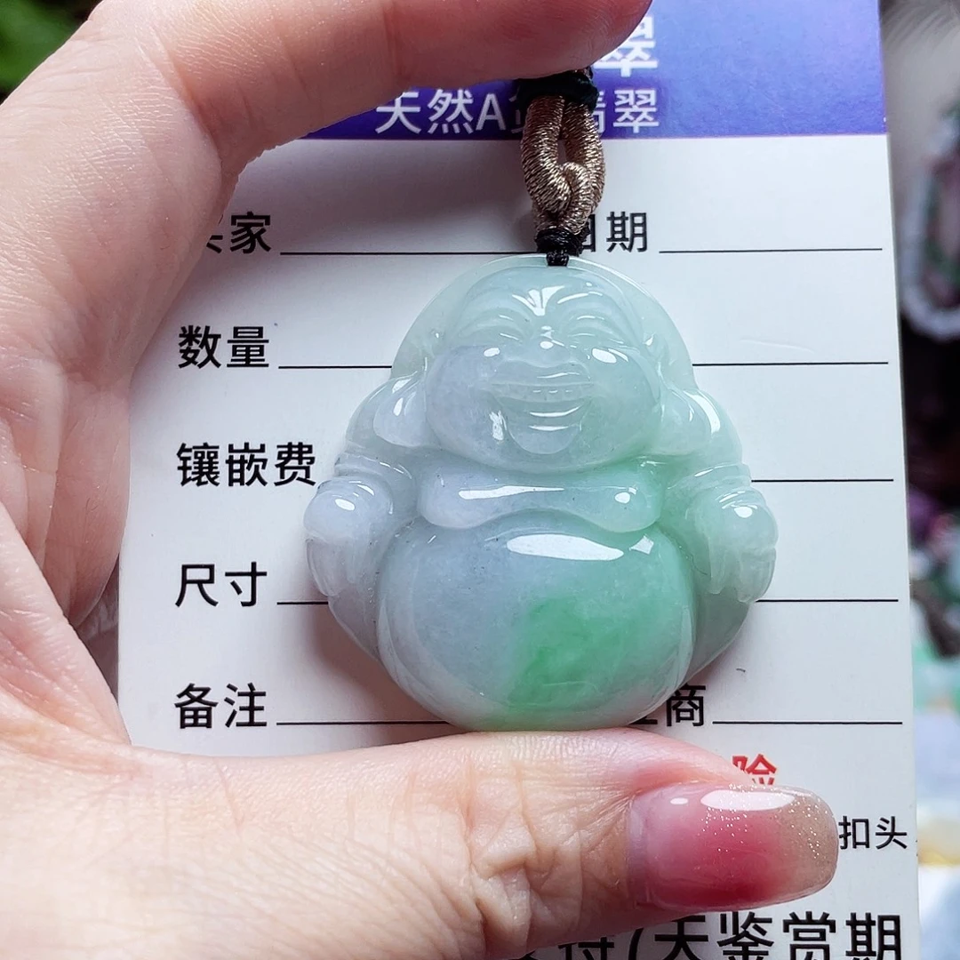 翡翠未镶嵌颈饰佛公46