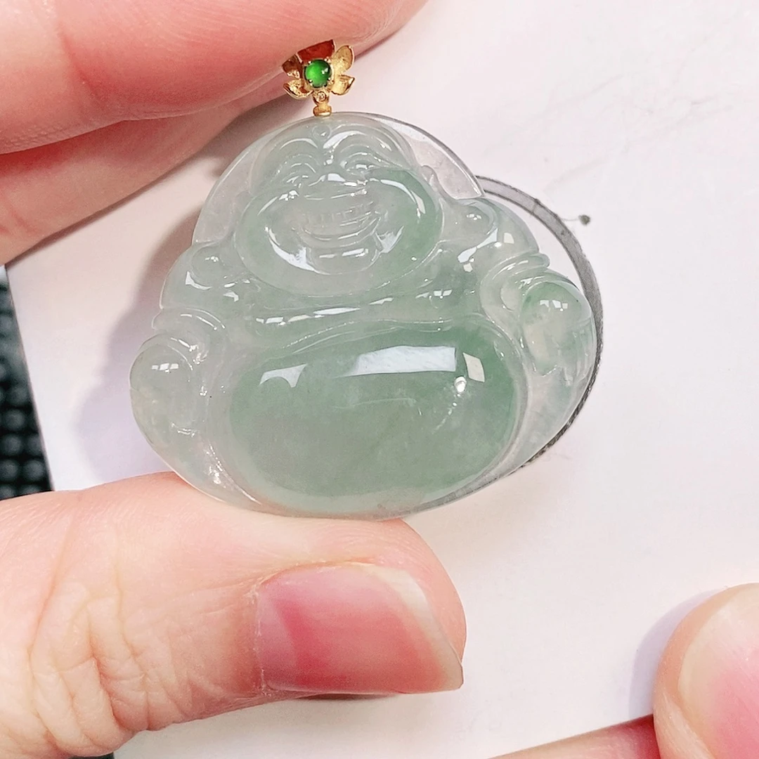 颈饰18K金镶嵌翡翠