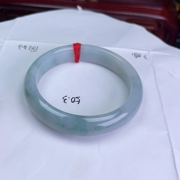 翡翠未镶嵌手镯50.3圈正圈