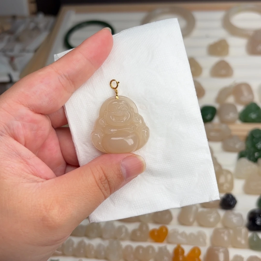 和田玉18K金镶嵌颈饰