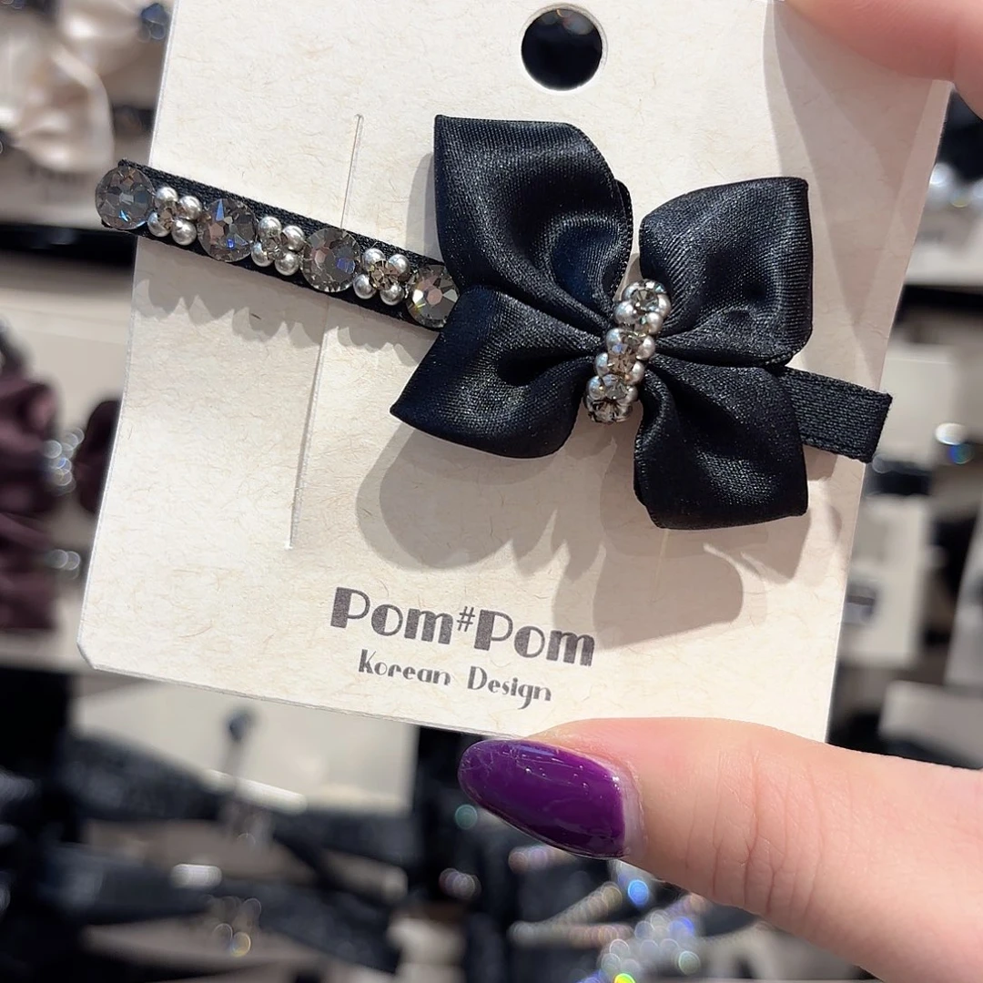 皮质铁合金黑色蝴蝶结一个