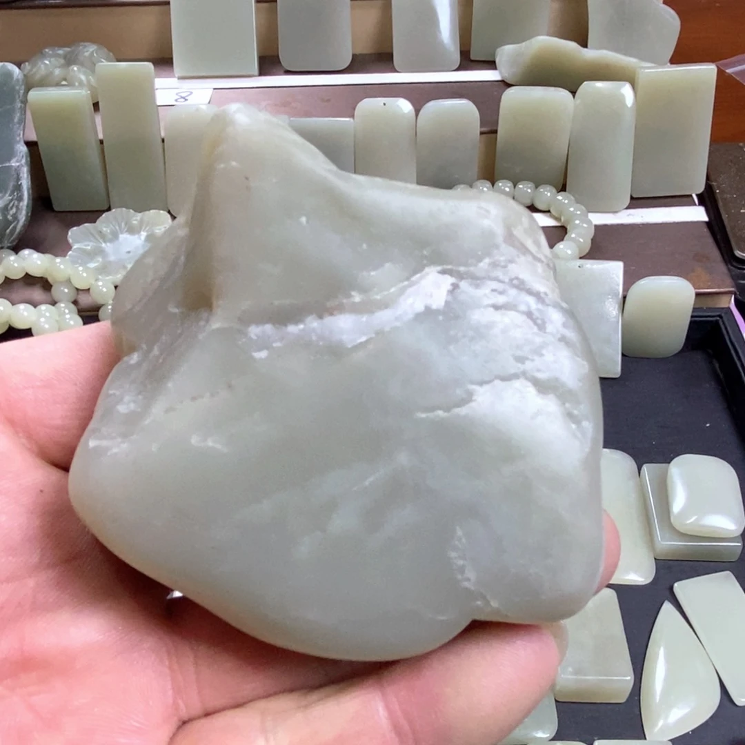 颈饰未镶嵌和田玉全****年07