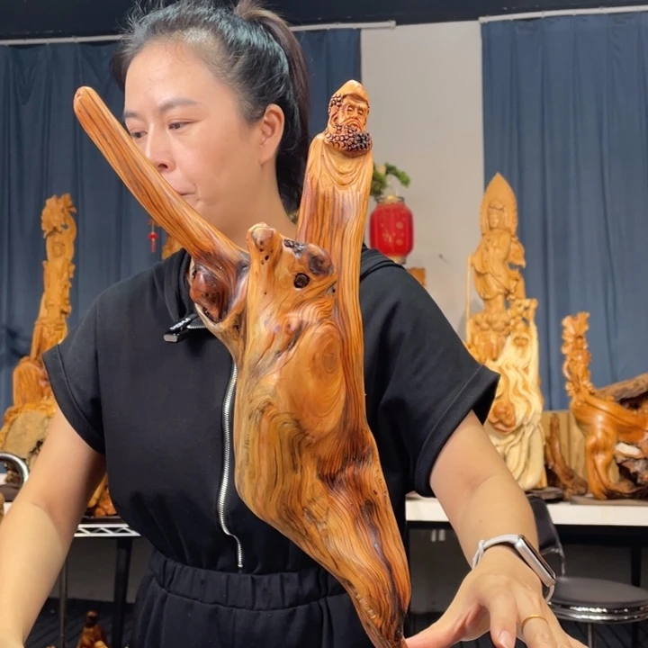 柏木（崖柏）随型摆件