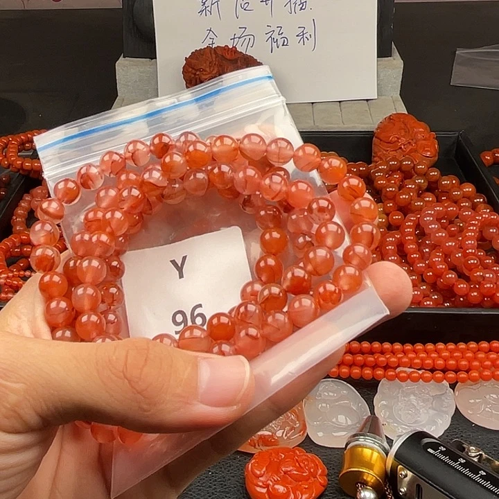 未镶嵌南红玛瑙多样性发货8m m南红玛瑙