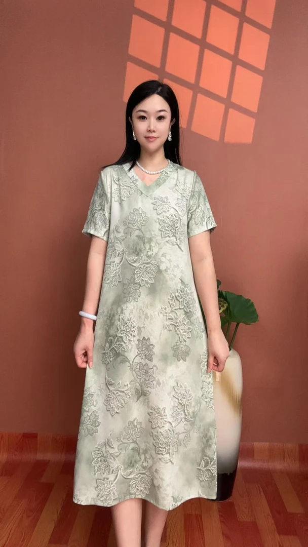 （素锦）新款碎花时尚夏季妈妈装v领短袖气质显瘦连衣裙