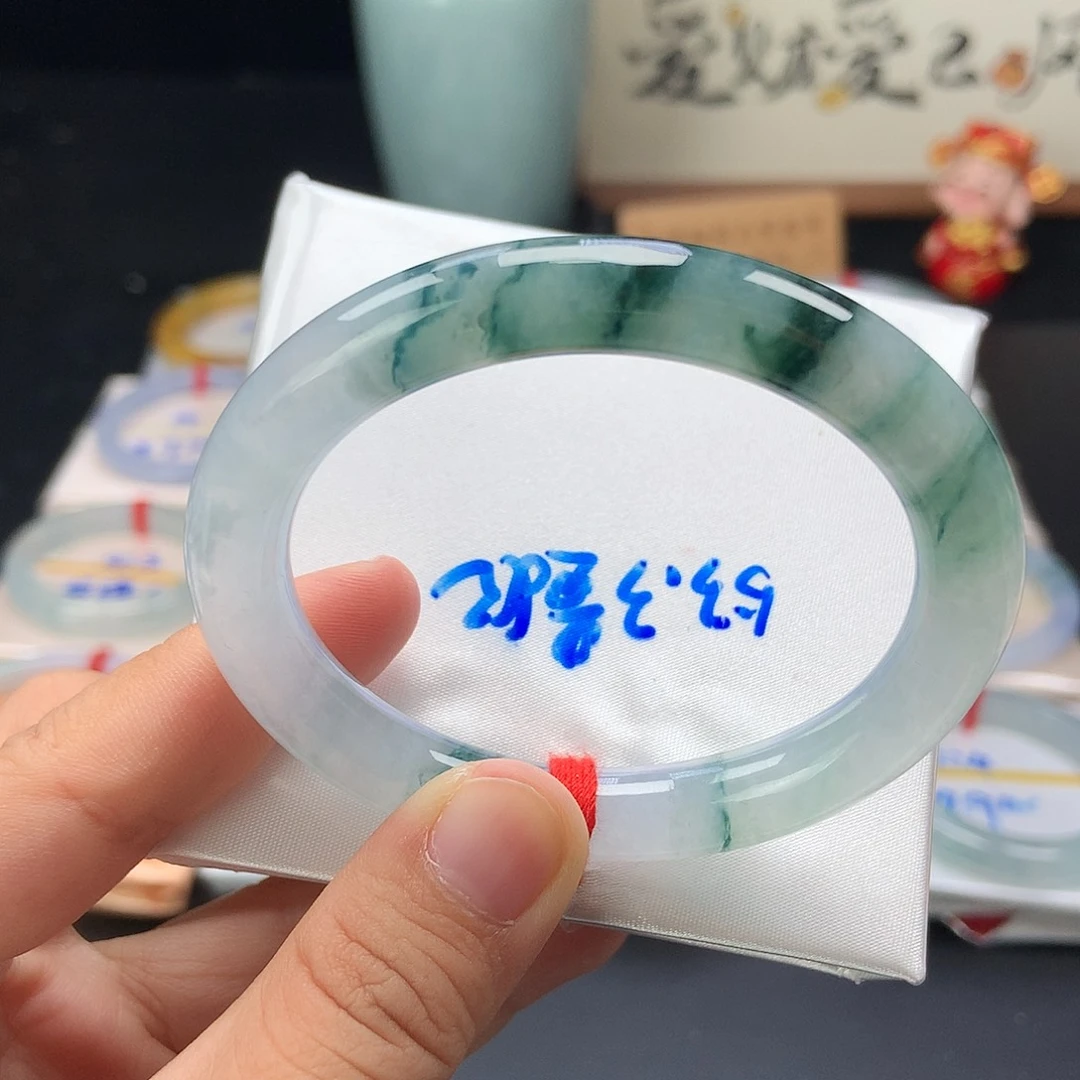 翡翠未镶嵌手镯20号