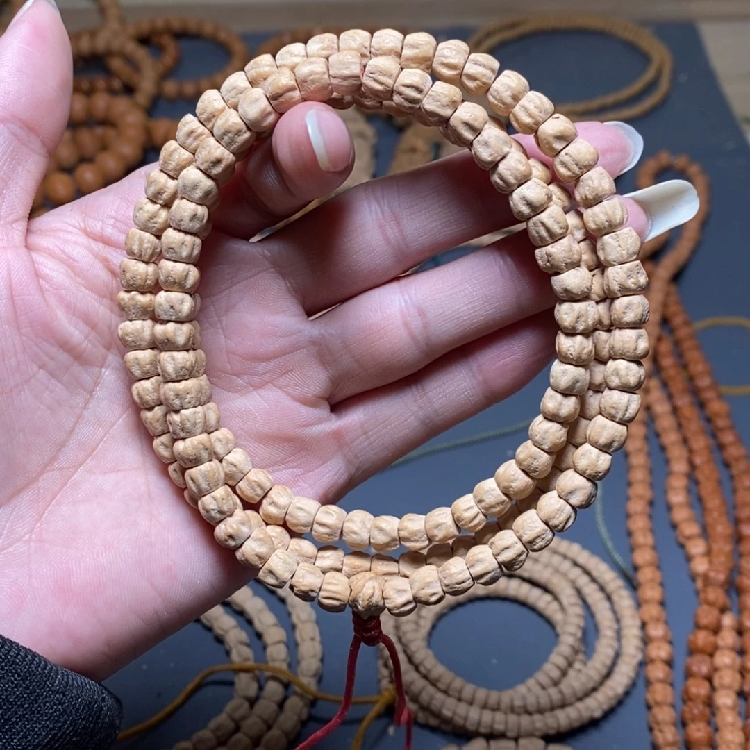 柏香籽/百香籽吊坠7毫米左右莲花桩