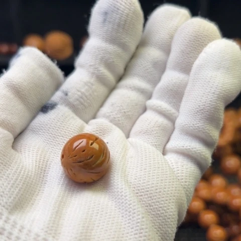 桃核吊坠一**护16尺寸龙纹一颗