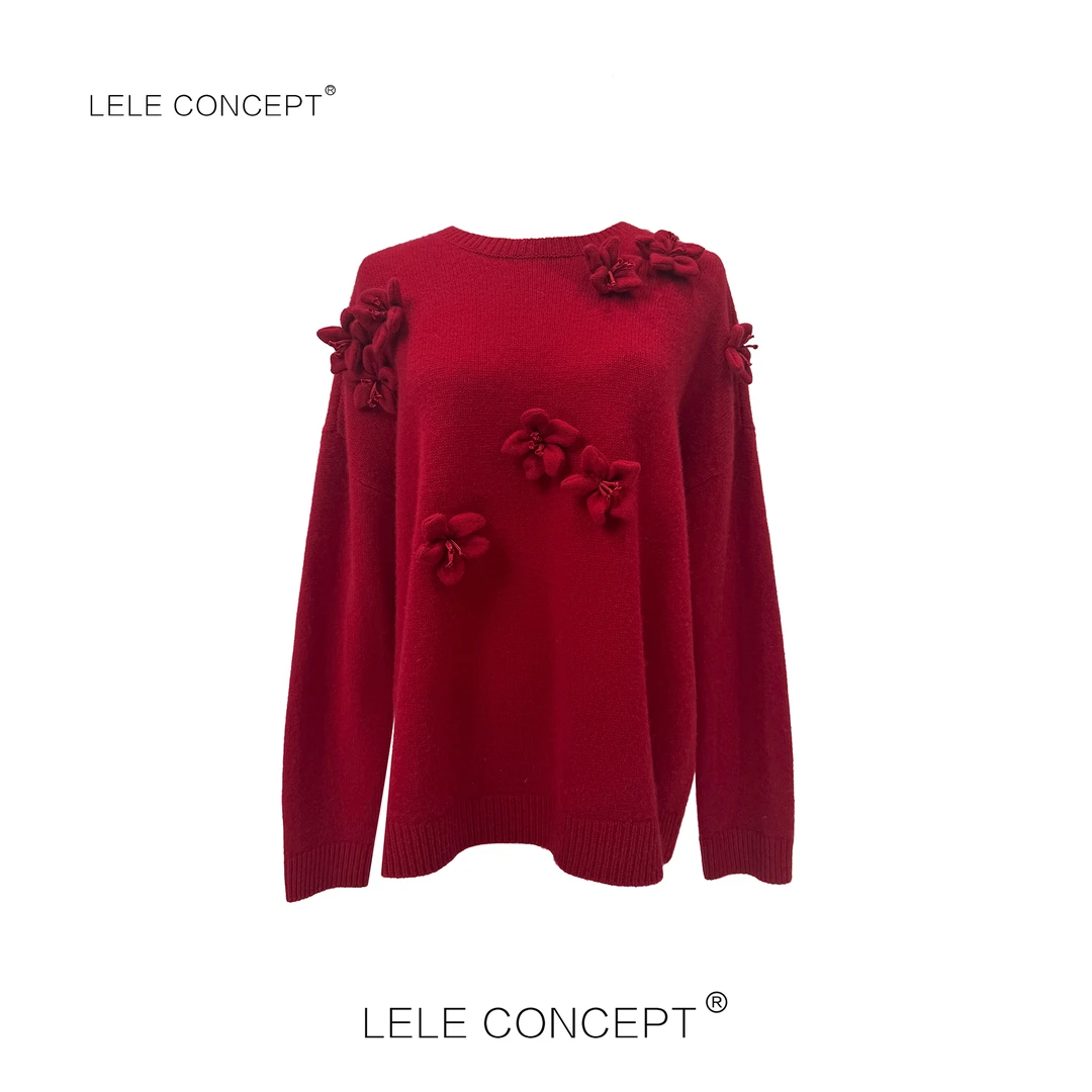 LELE CONCEPT丨「如一」新年红时尚设计立体花朵毛衣圆领轻奢S0759