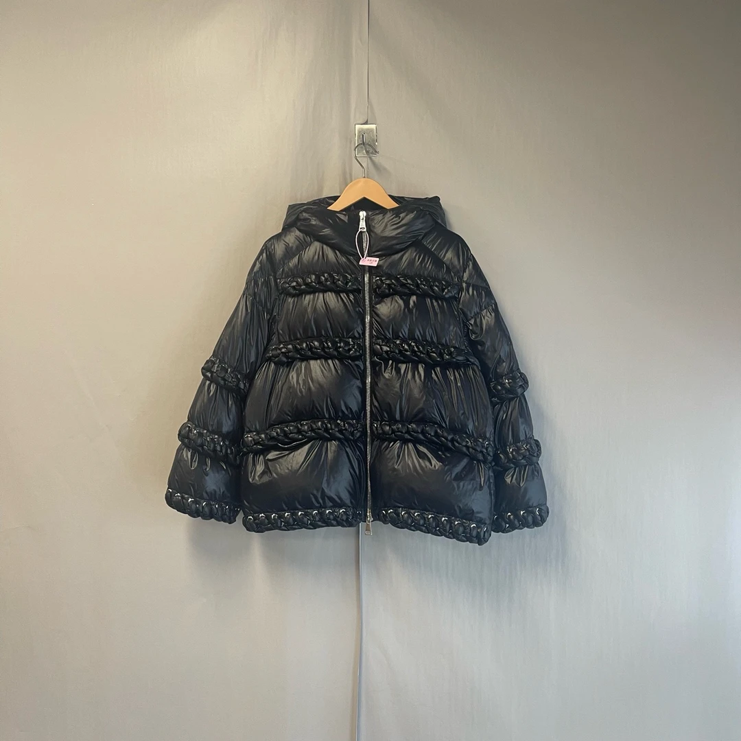 99新 MONCLER 编织麻花黑色羽绒外套 1码 #8200