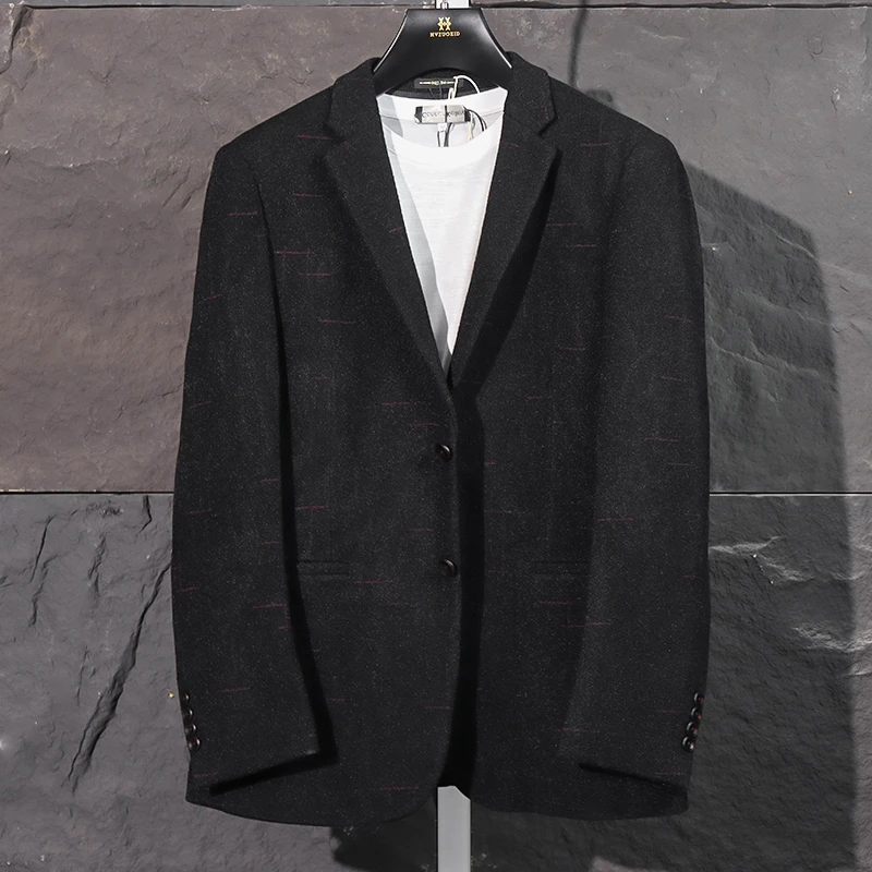 男装秋冬垫肩黑色西服外套1303