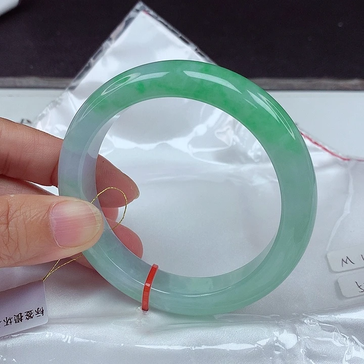 翡翠未镶嵌手镯58圈4733