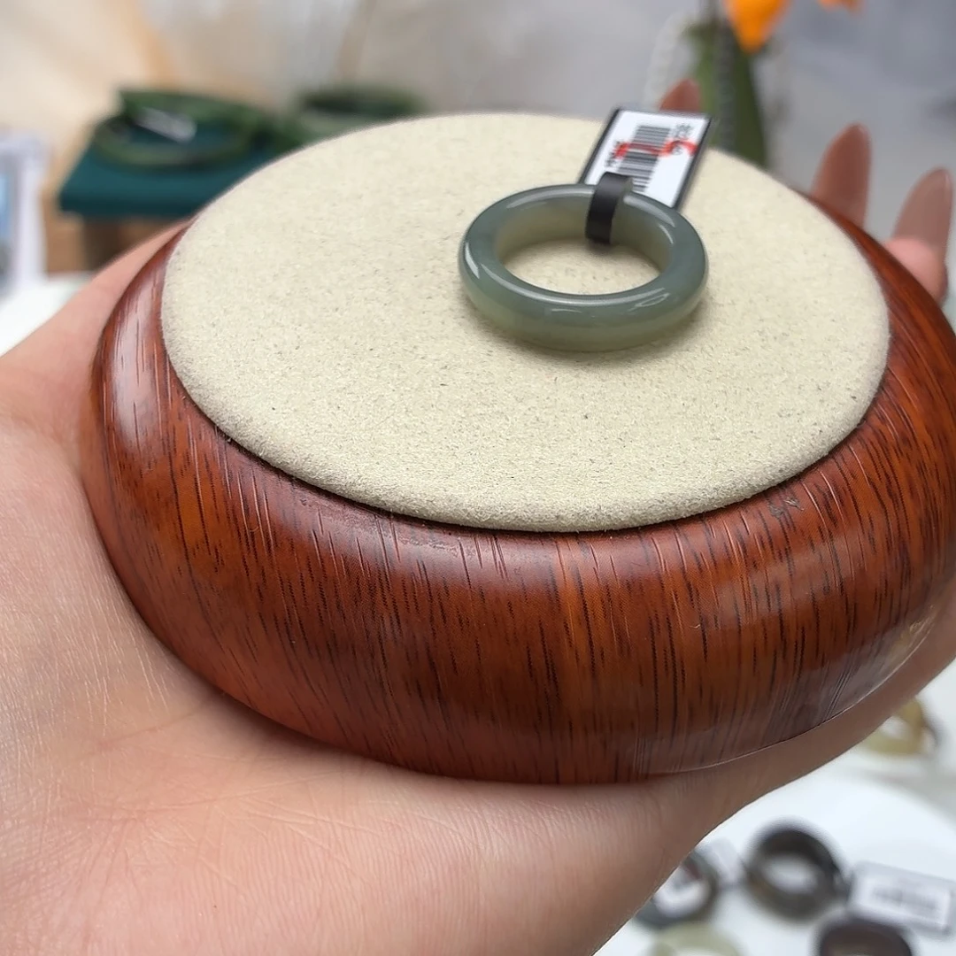 和田玉未镶嵌戒指蓝糖轮胎17.4i10