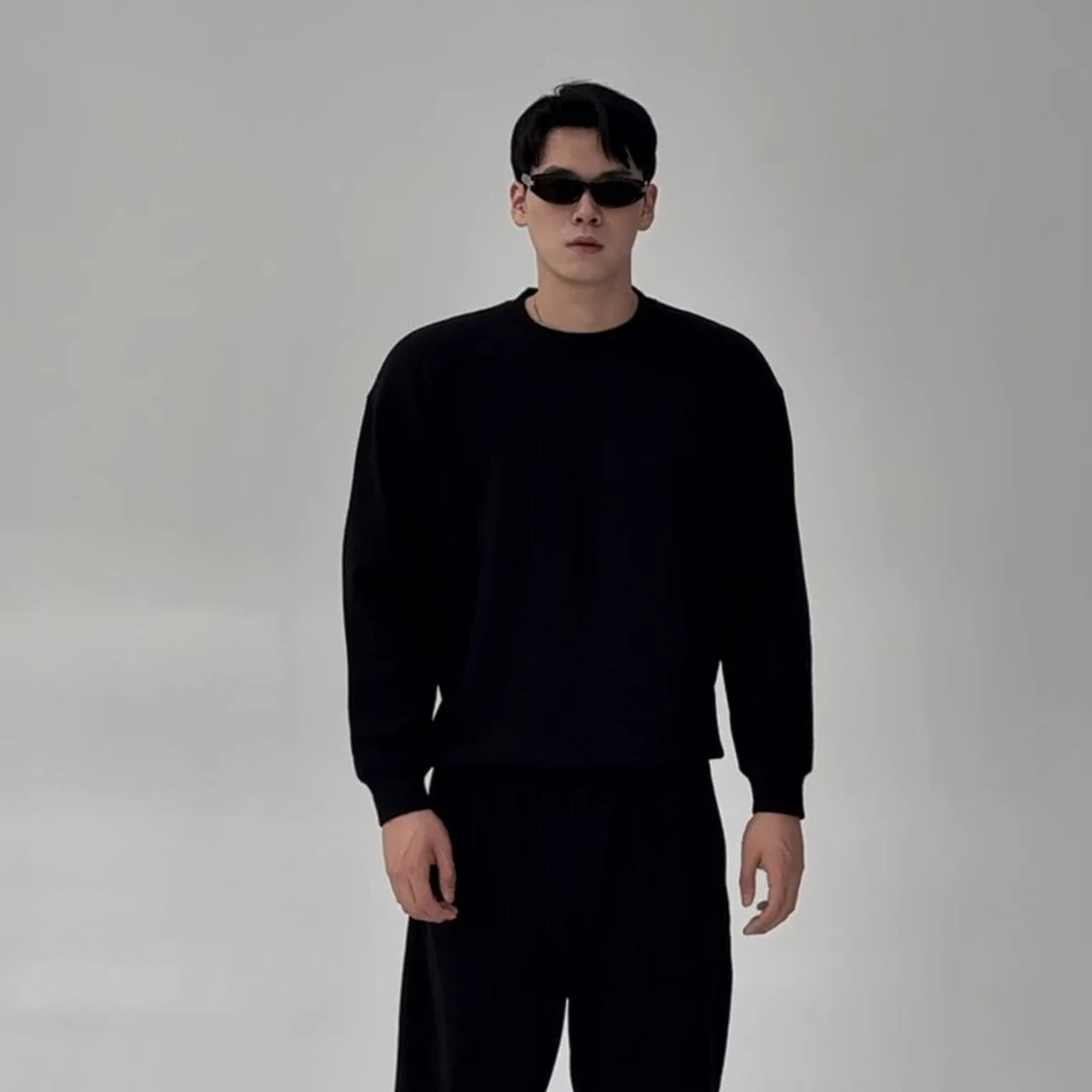 春季百搭圆领空气棉卫衣运动时尚休闲黑色