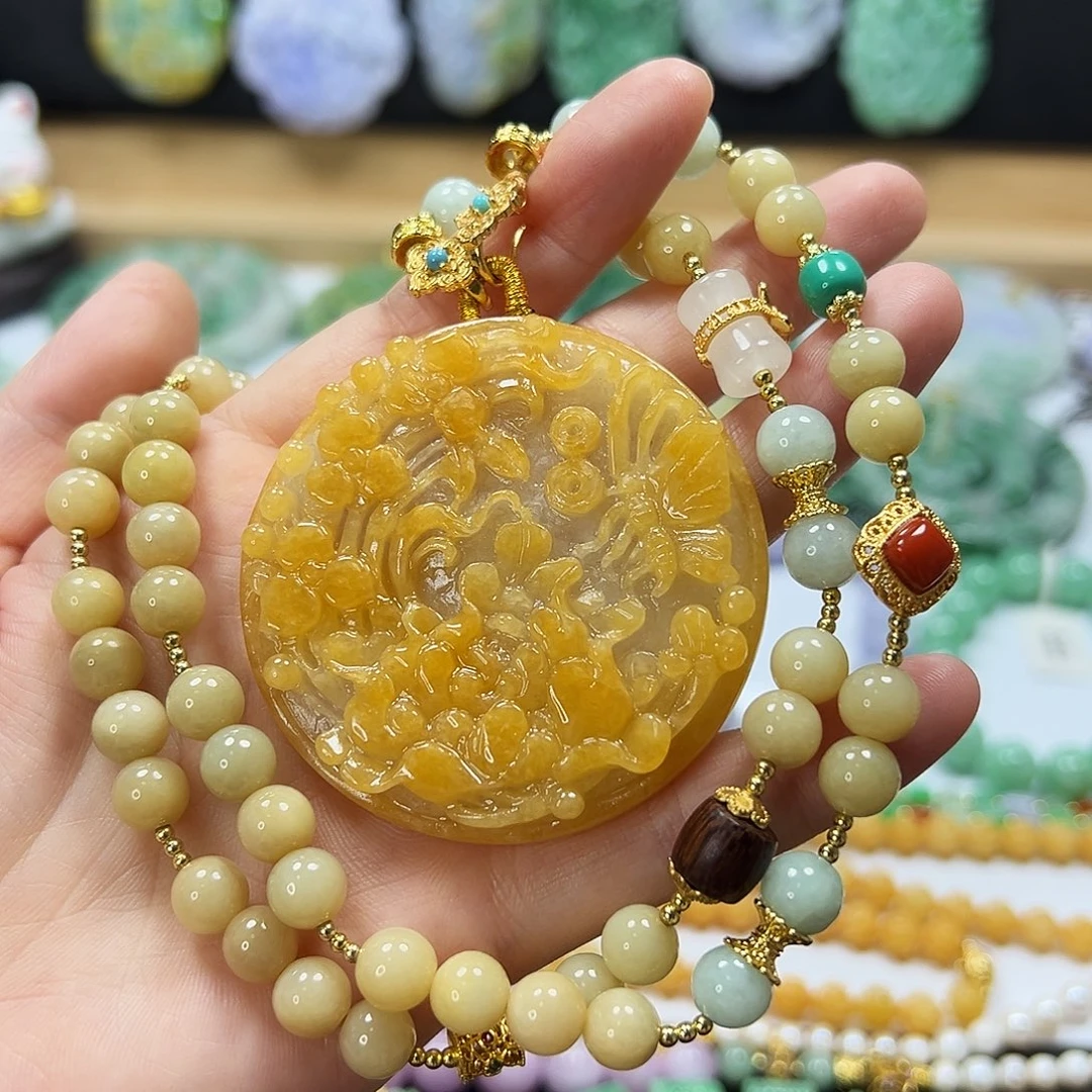 翡翠未镶嵌颈饰吊坠