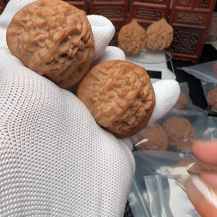 吊坠文玩核桃全品瓷娃娃41尺福利