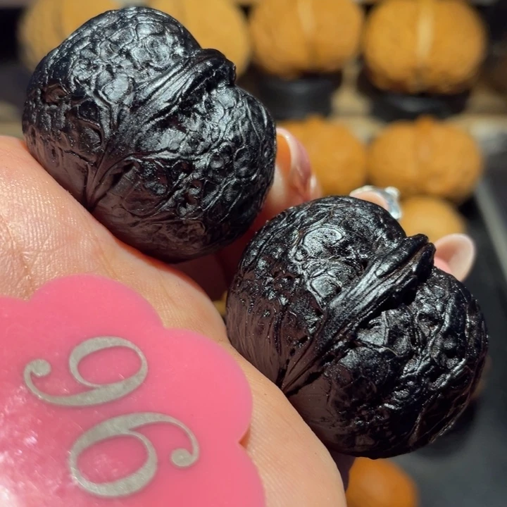 地闷元宝核桃尺寸35