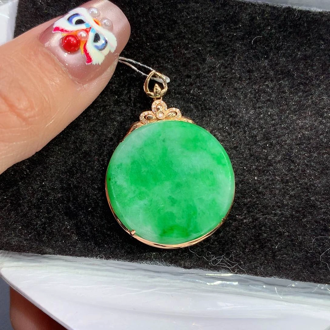 翡翠吊坠(赠链)18K金镶嵌