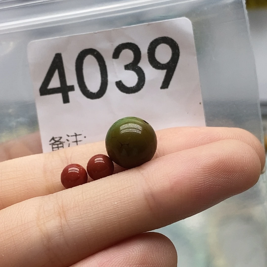 虎***爺南红玛瑙未镶嵌颈饰