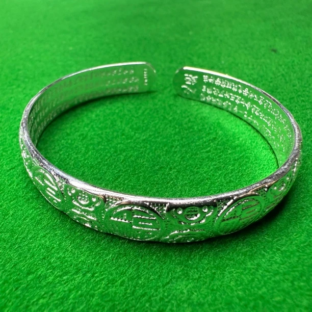 实心精品手饰  百福银色手镯35g(无礼盒)YZ084