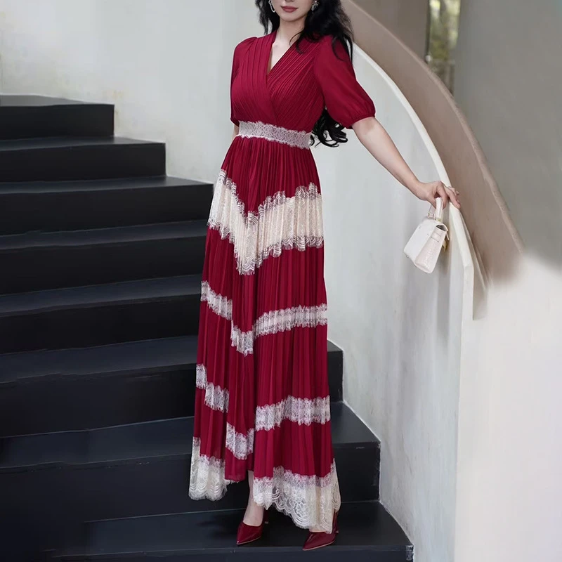 2025法式复古爆款长裙新款撞色收腰显瘦气质领百褶连衣裙女夏
