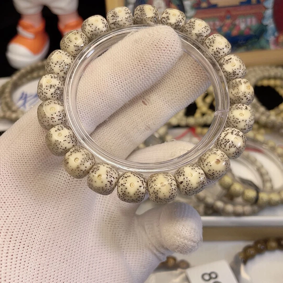 吊坠星月菩提8942