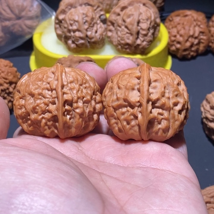 吊坠文玩核桃黄松峪元宝41