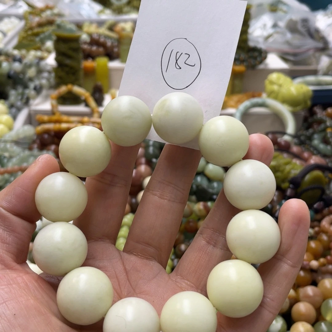 蛇纹石玉手链未镶嵌