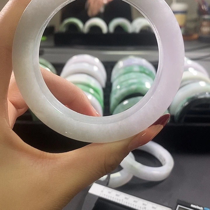 定制翡翠未镶嵌手镯88888888