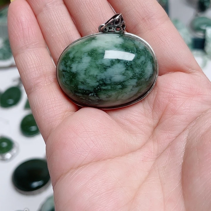 透闪石-蛇纹石玉银S925镶嵌颈饰