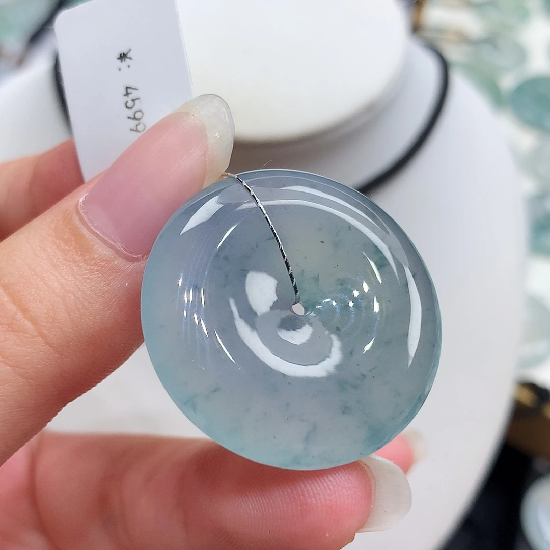 翡翠未镶嵌胸饰翡翠84，30.3/6