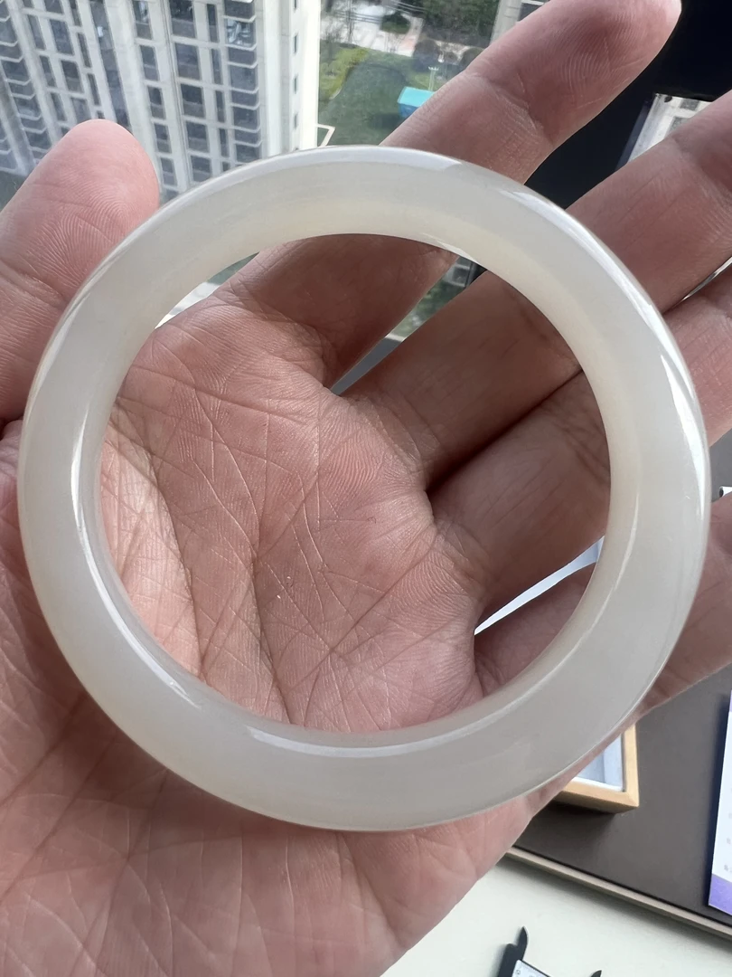 和田玉手镯藕粉60+